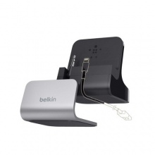 贝尔金 2.1A单USB口车载充电器(黑色 10W功率，附带1.2米Lightning线缆）F8J090bt04-BLK